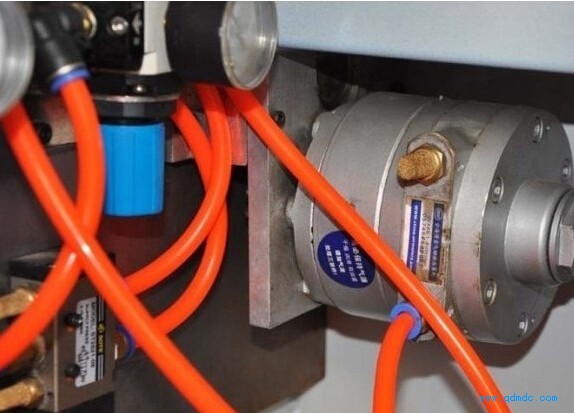 聯(lián)翔雙向低速氣動(dòng)馬達(dá)